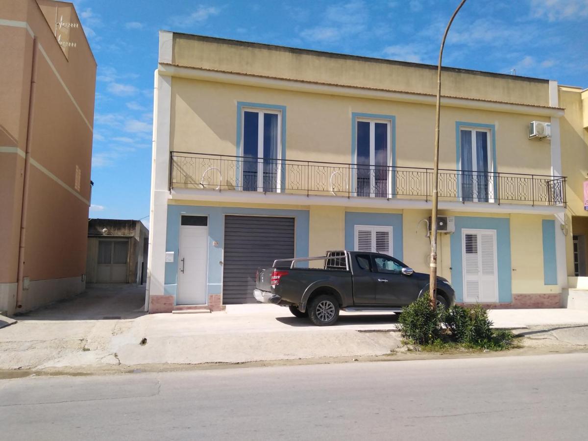 Salina Appartamenti Трапани Екстериор снимка