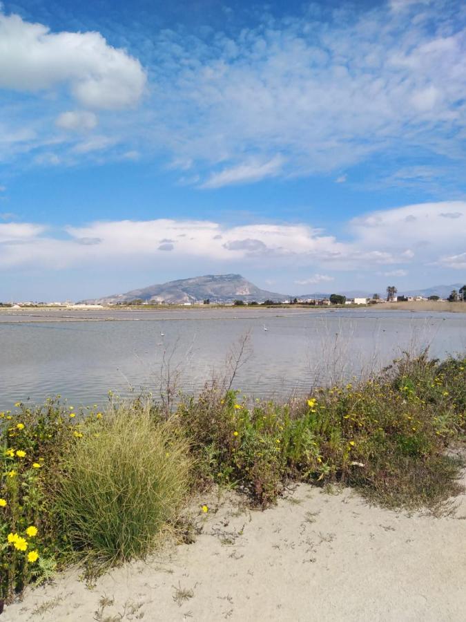 Salina Appartamenti Трапани Екстериор снимка